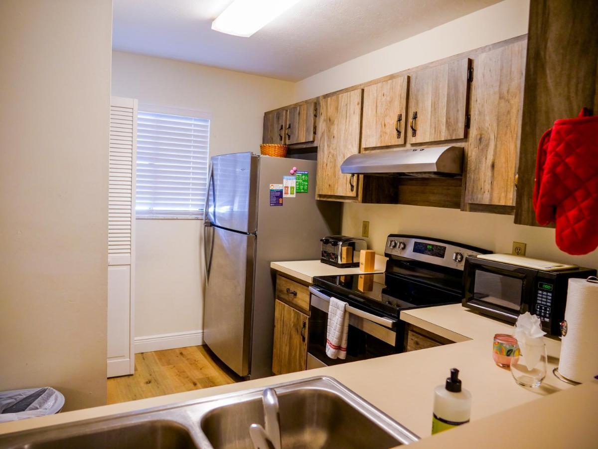 Spacious Townhome Ocala, Central Location, Newly Renovated, Pets Welcome Екстериор снимка